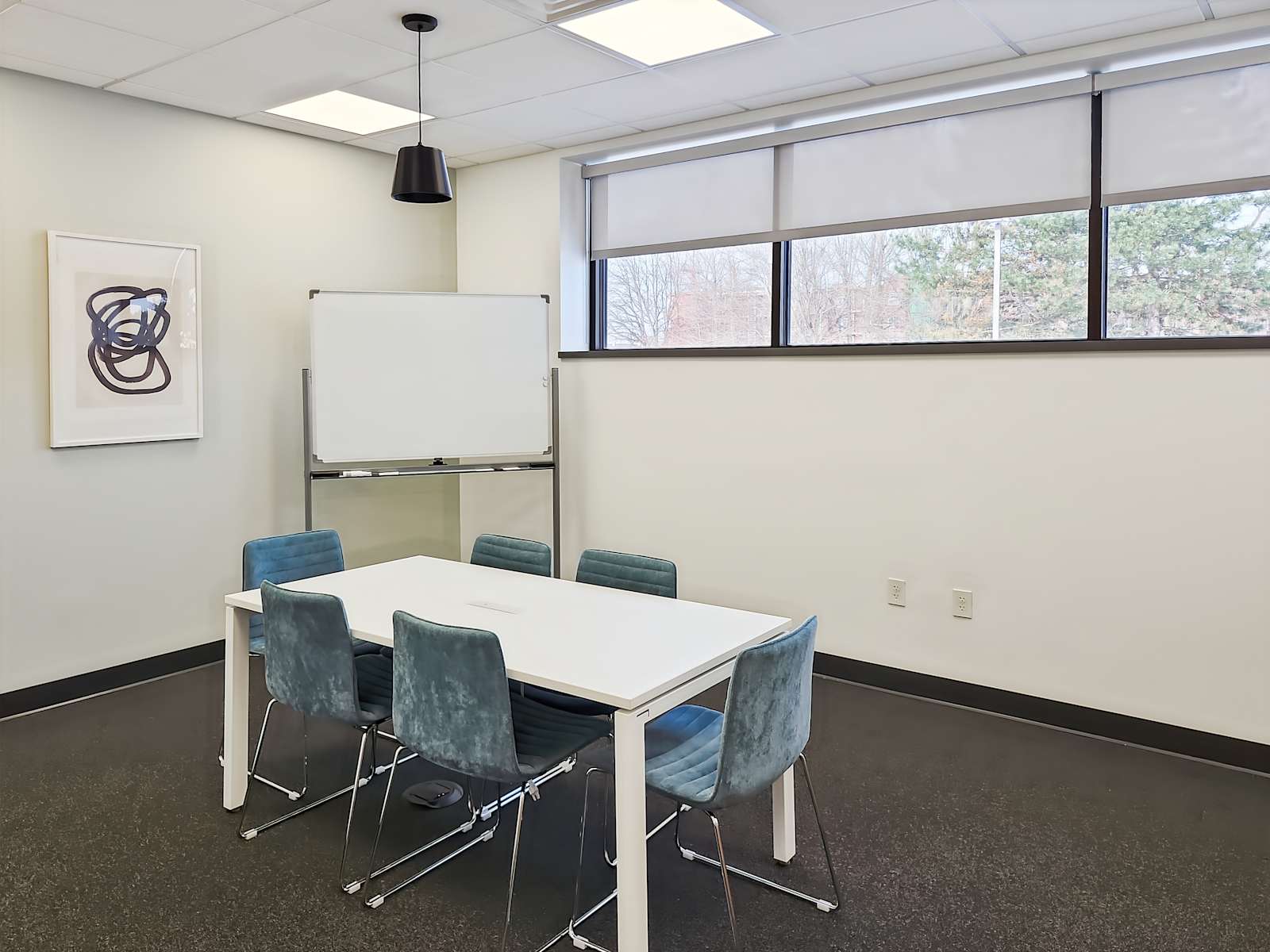 Pusat perniagaan 251 John James Audubon Pky Rent office 251 John James Audubon Pky — photo 2