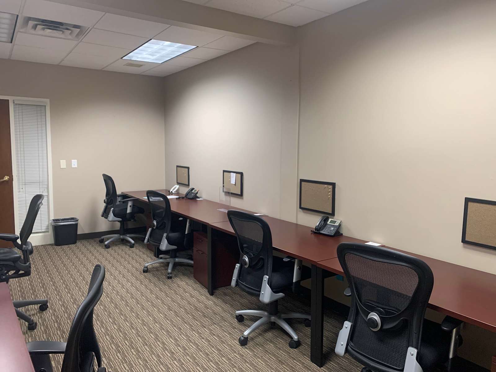 Pusat perniagaan 300 International Drive Rent office 300 International Drive — photo 4
