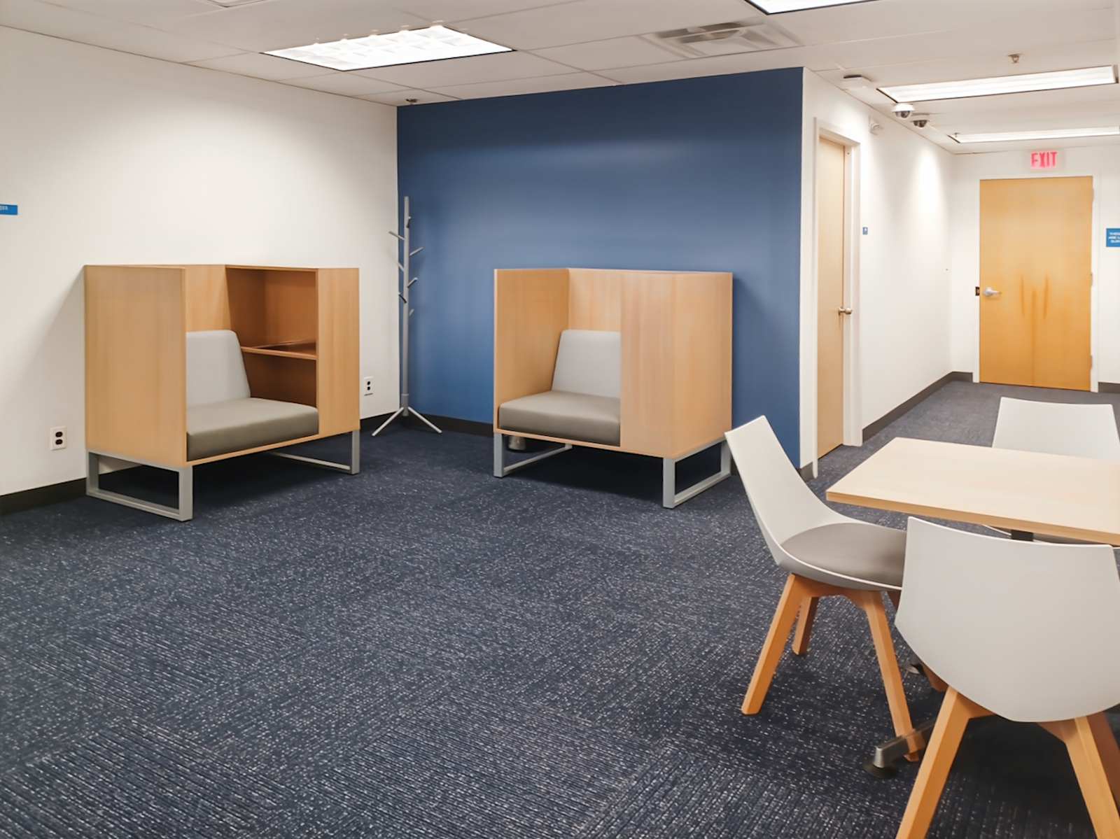 Rent office 4250 Veterans Memorial Hwy — photo 5