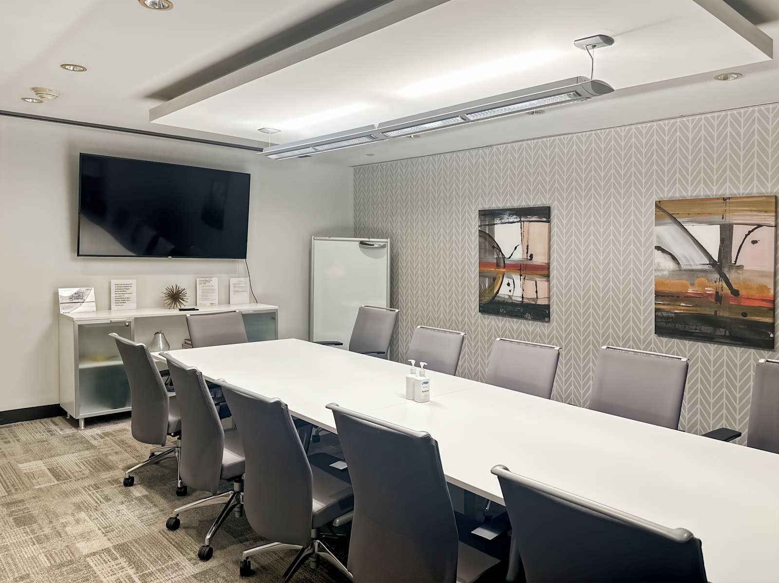 Rent office 520 White Plains Road — photo 3