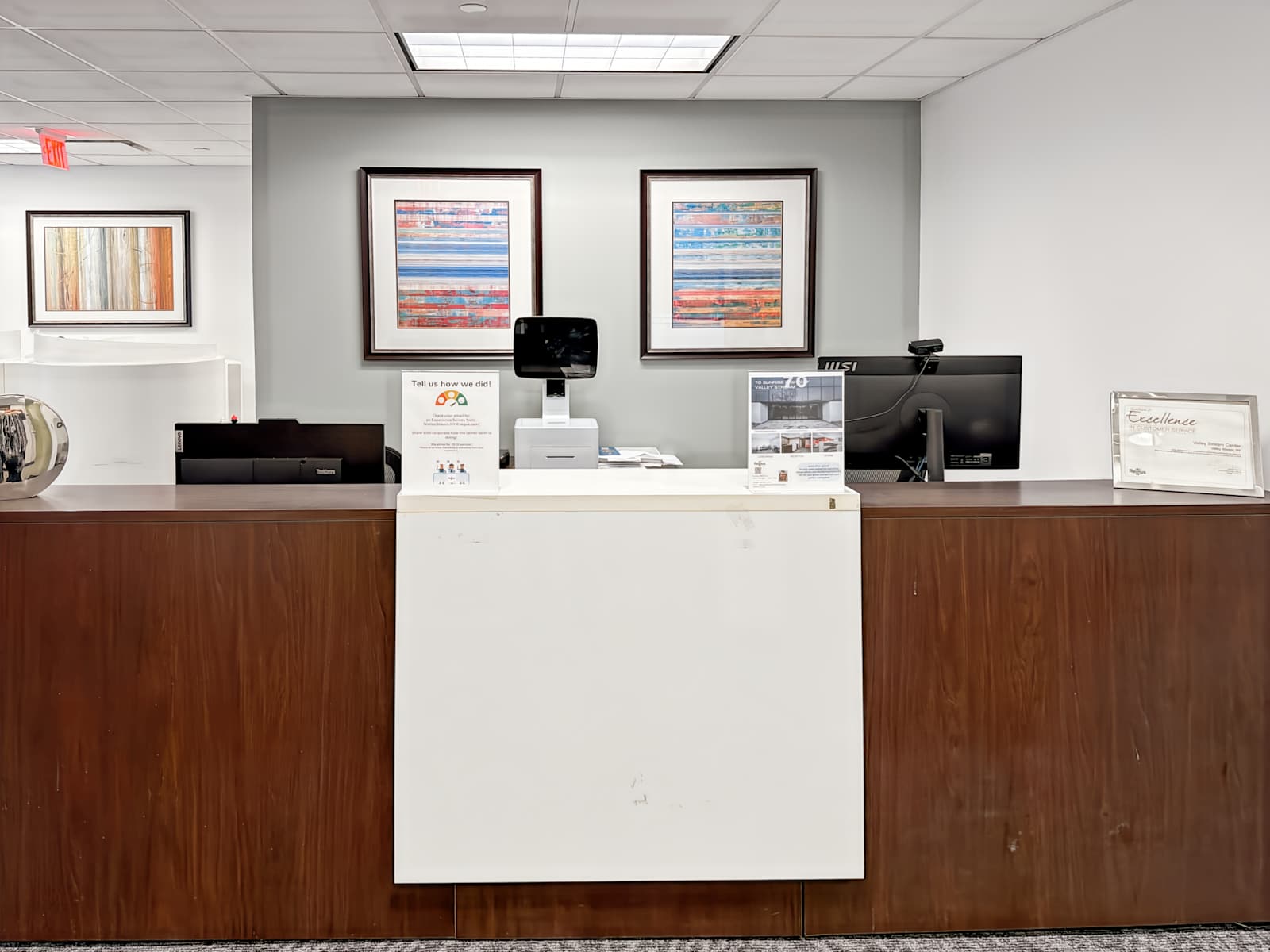 Pusat perniagaan 70 East Sunrise Highway Rent office 70 East Sunrise Highway — photo 2