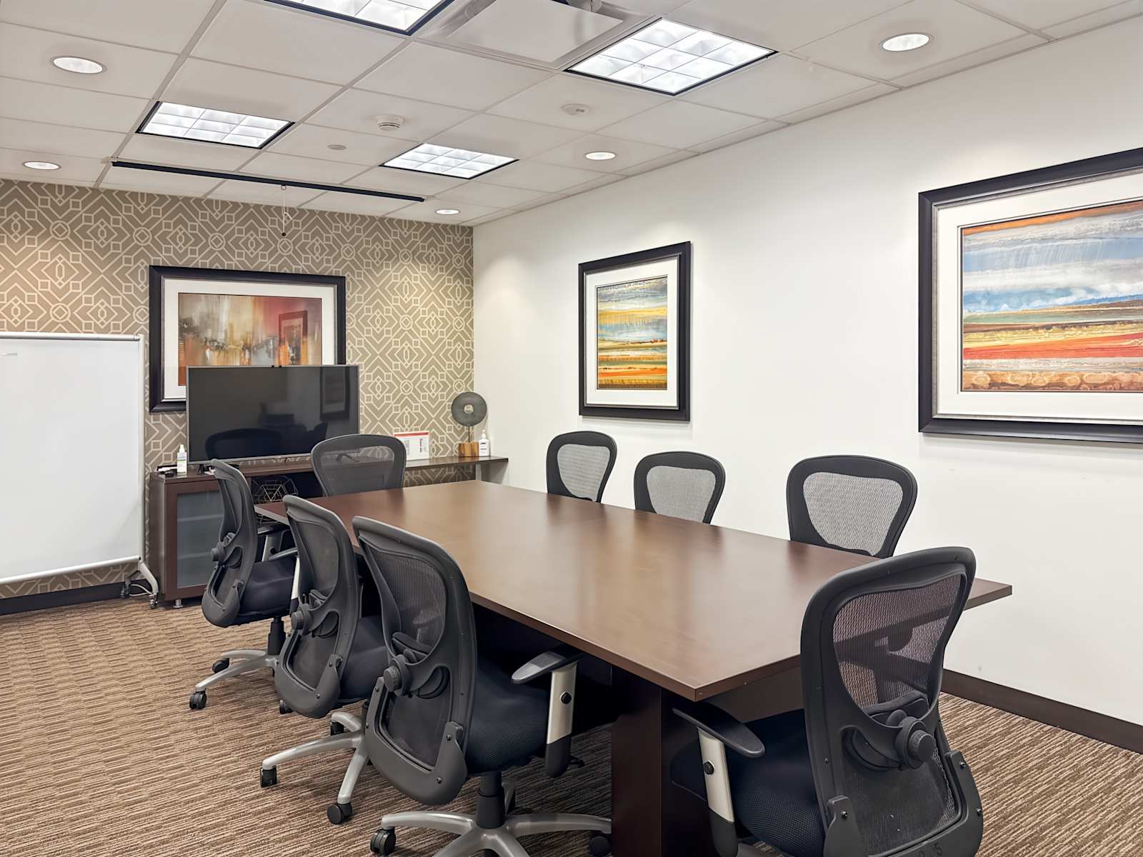 Pusat perniagaan 73 Market Street Rent office 73 Market Street — photo 1