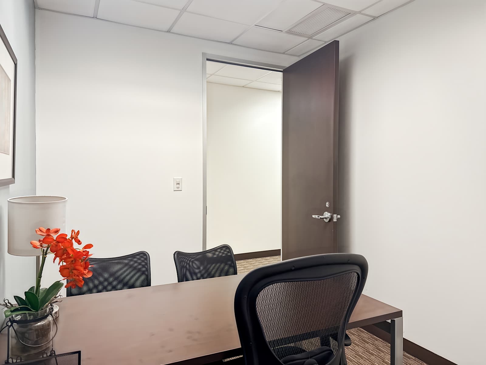 Pusat perniagaan 73 Market Street Rent office 73 Market Street — photo 4