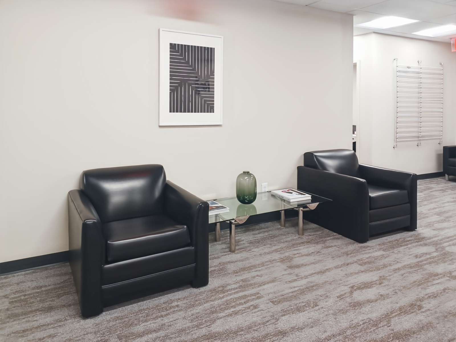 Rent office 888 Veterans Memorial Highway — photo 5