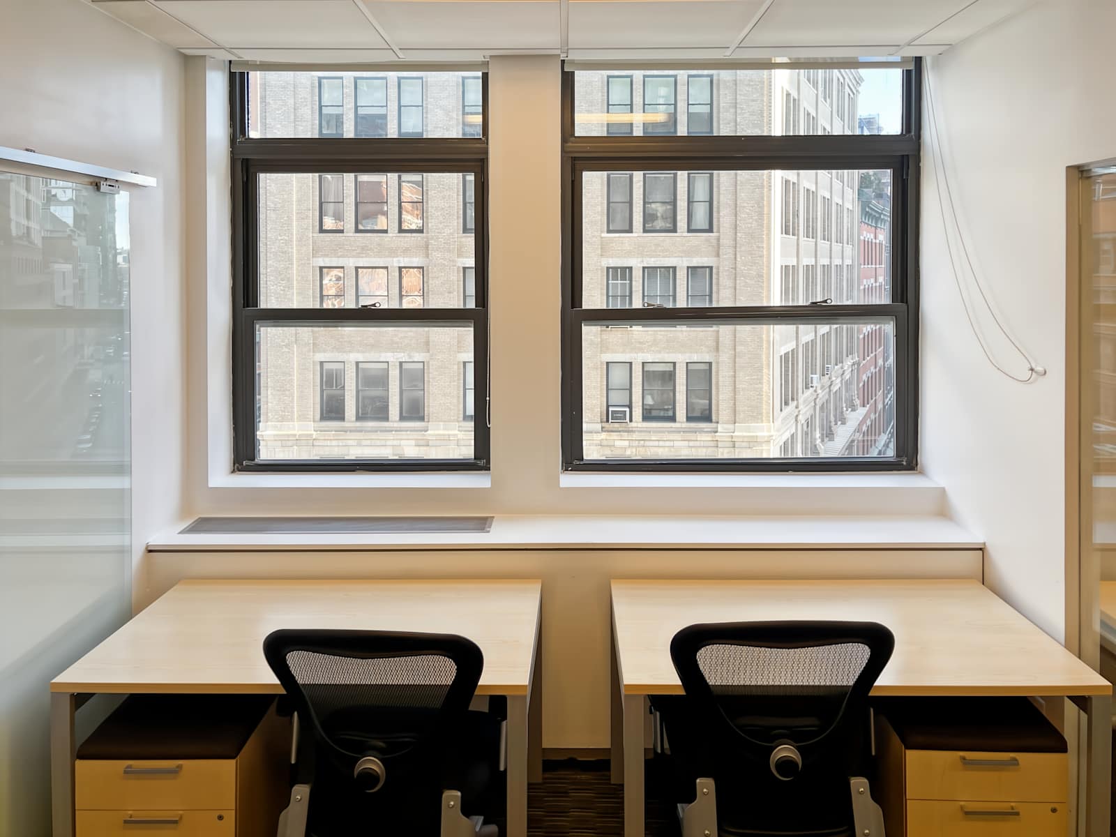 Rent office 99 Hudson Street — photo 4