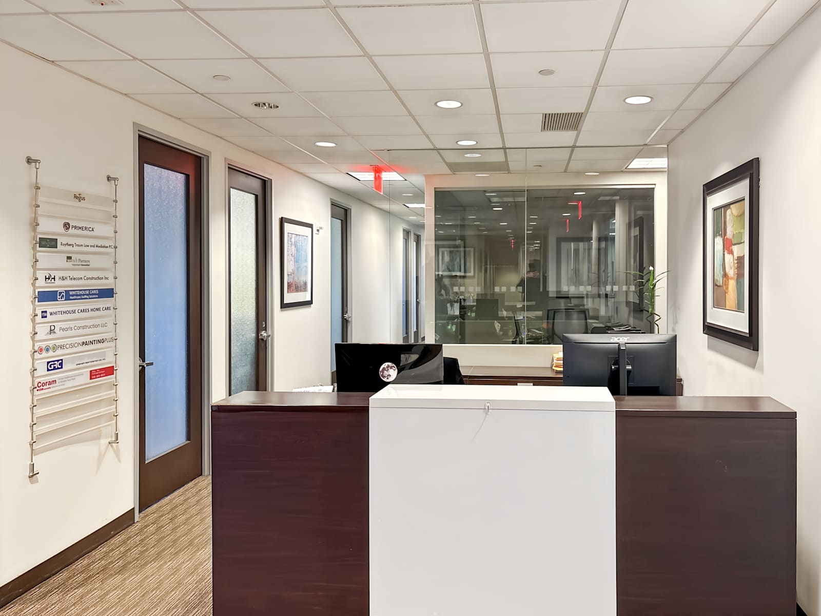 Rent office Forest Hills Tower — photo 1