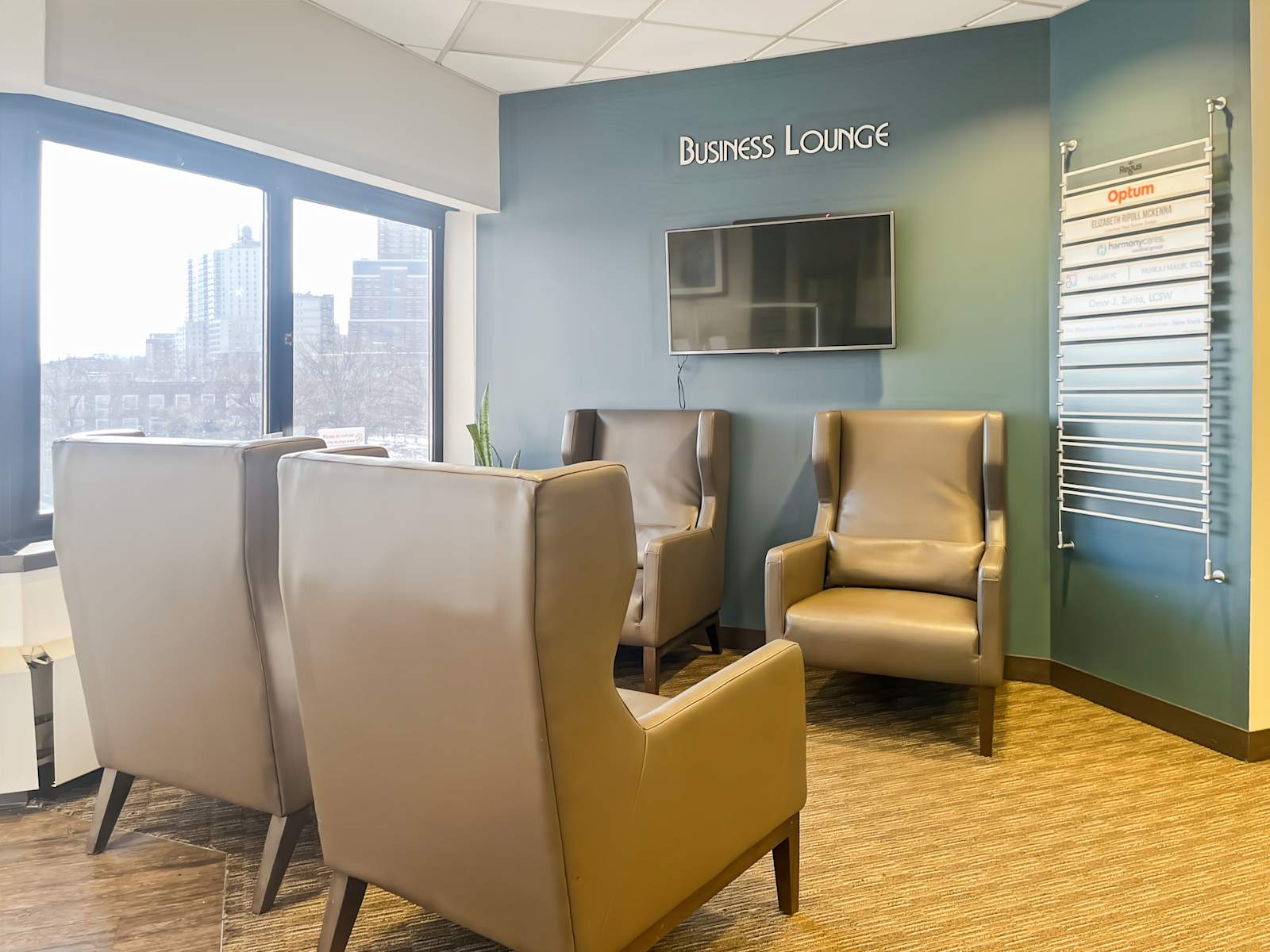 Rent office Forest Hills Tower — photo 4