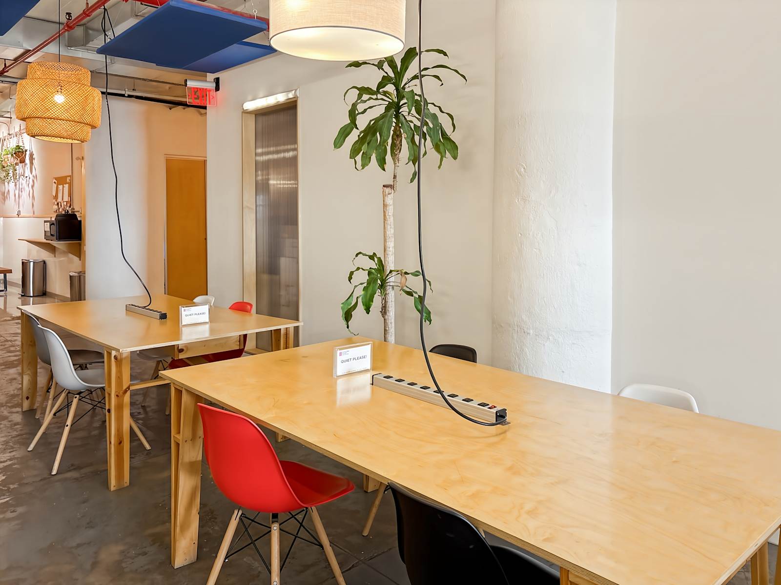 Pusat perniagaan Hunter's Point Rent office Hunter's Point — photo 3