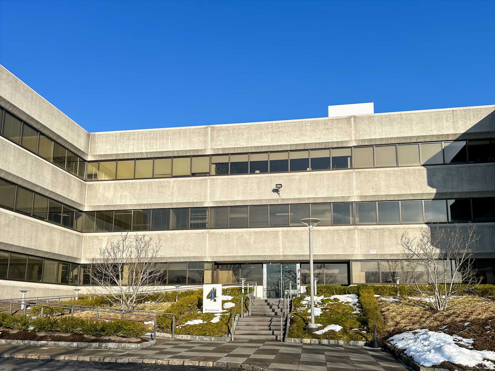 Rent office International Drive — photo 1