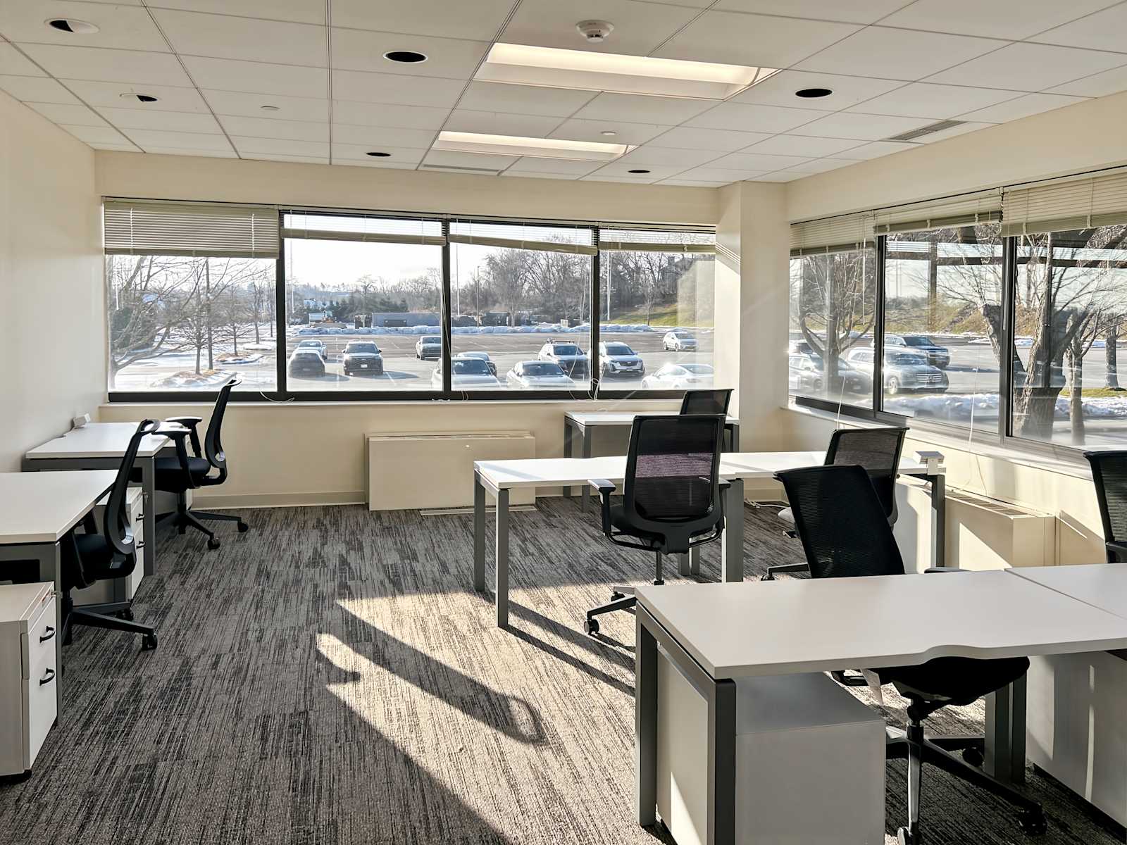 Rent office International Drive — photo 6