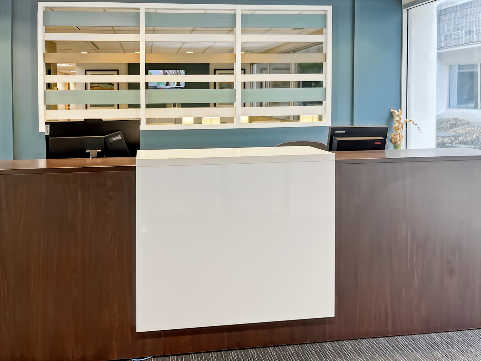 Rent office Rechler Business Park — photo 1