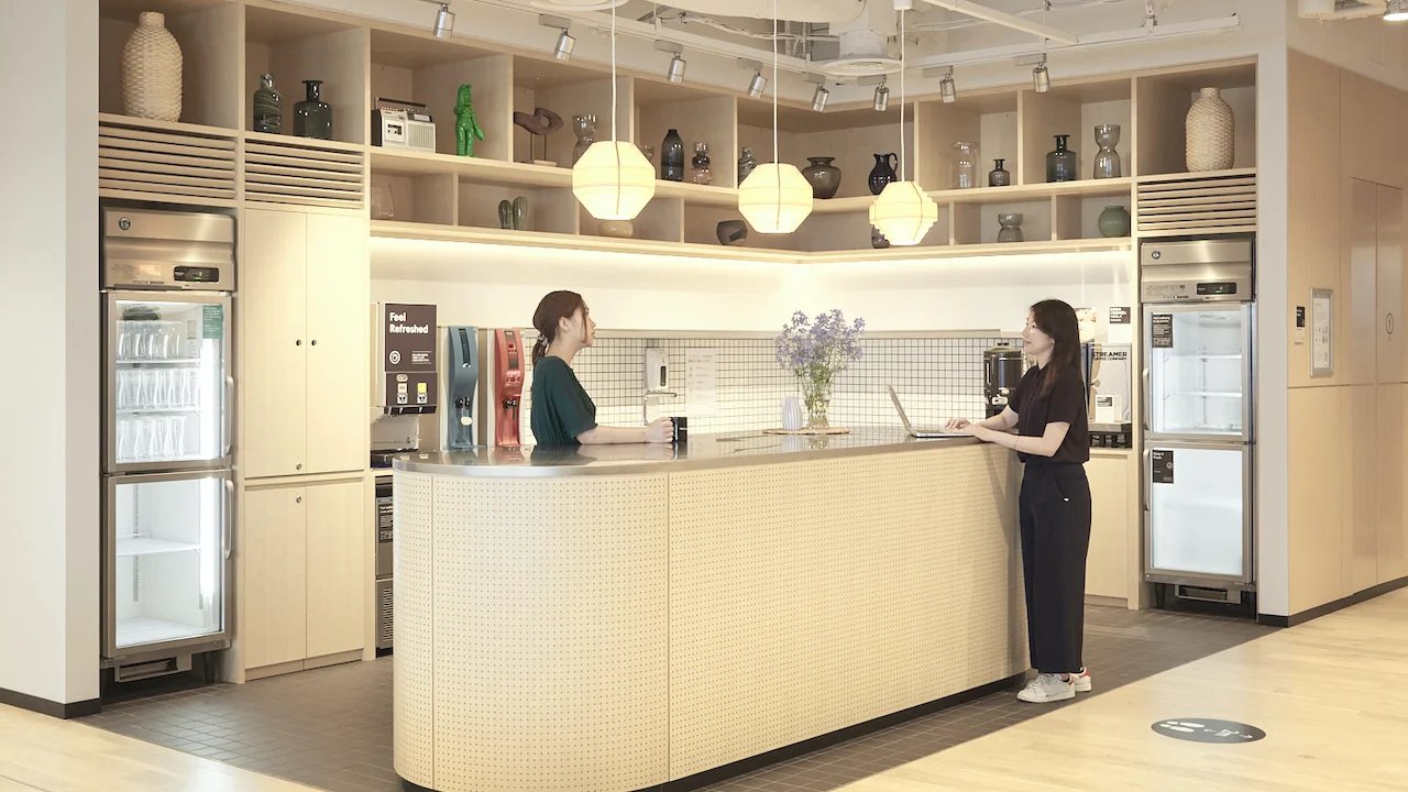 Rent office WeWork Kanda Square — photo 6