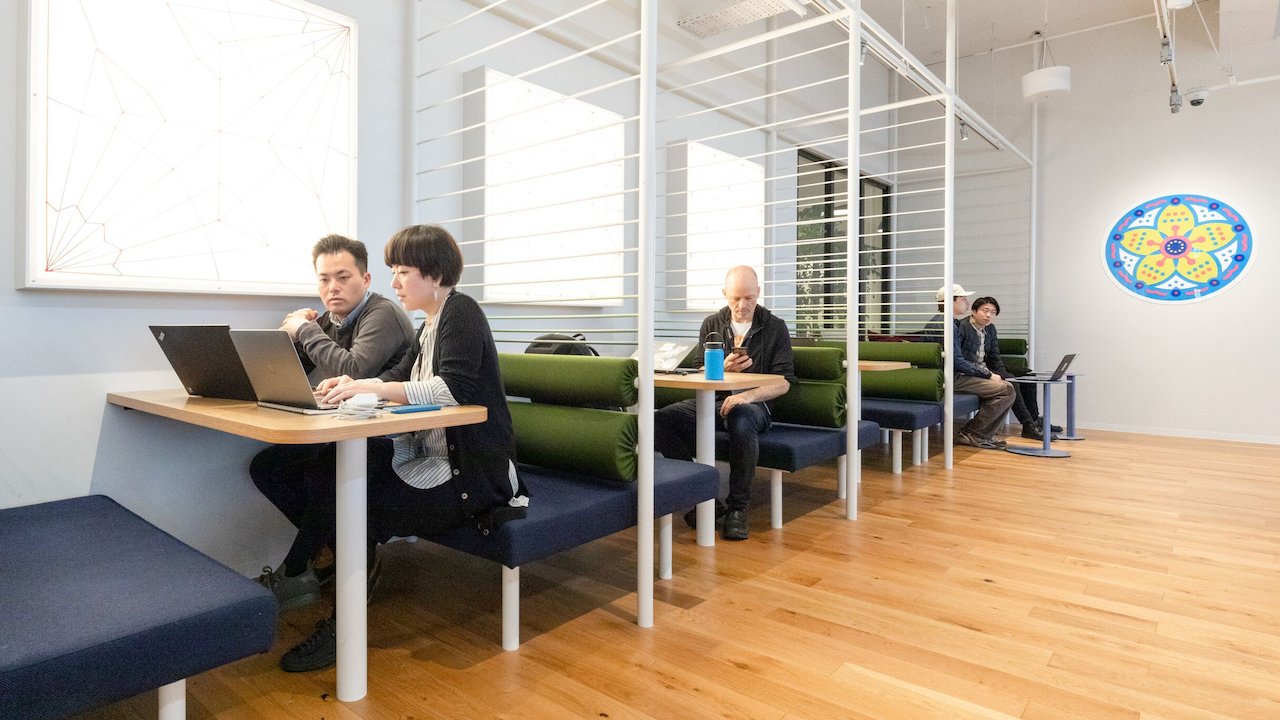 Business center WeWork Nogizaka Rent office WeWork Nogizaka — photo 2