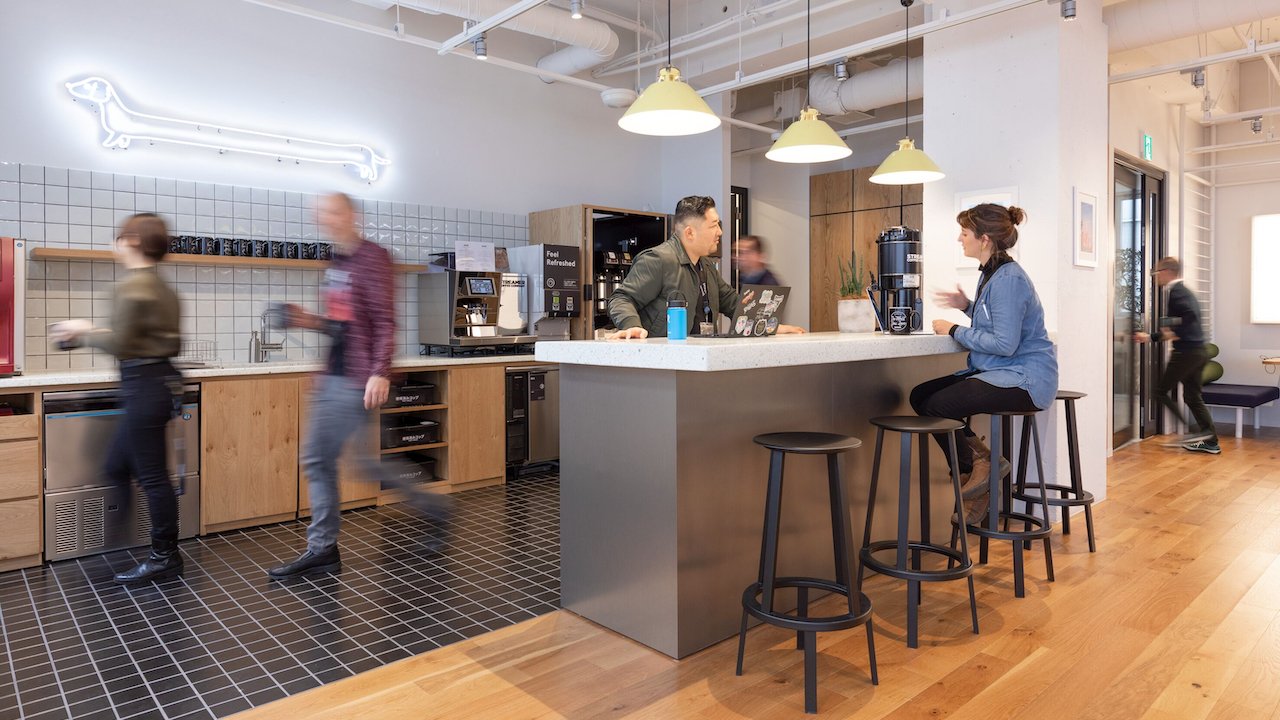 Business center WeWork Nogizaka Rent office WeWork Nogizaka — photo 3