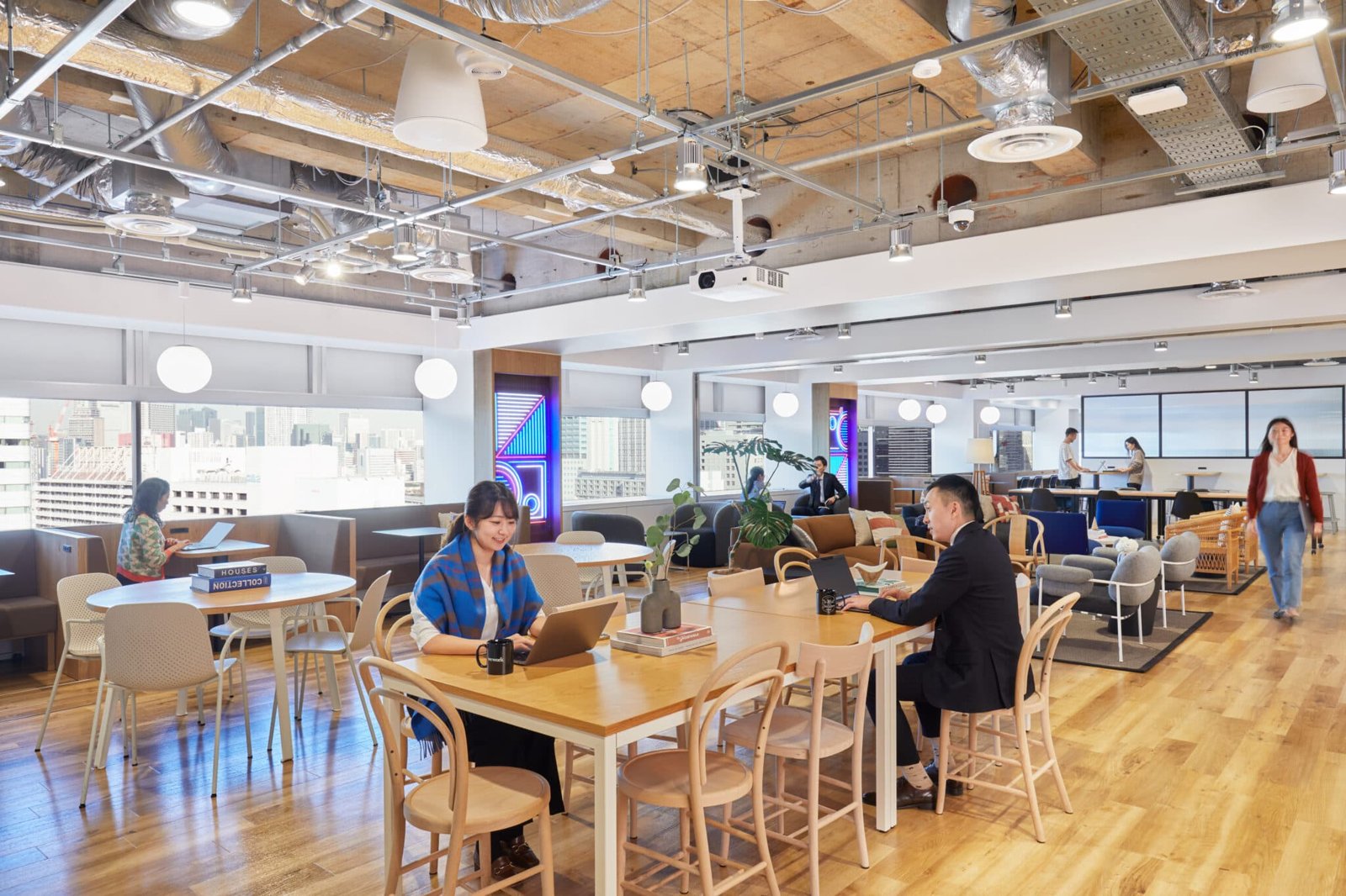Coworking, serviced office or conventional lease in Japan: which fits?
