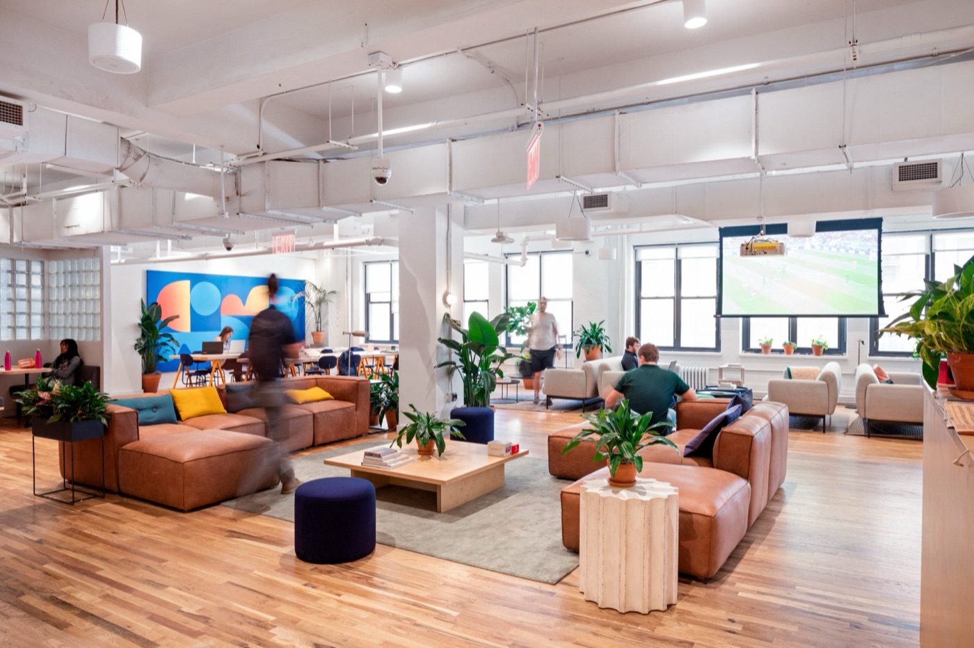 Rent office 135 Madison Ave — photo 1
