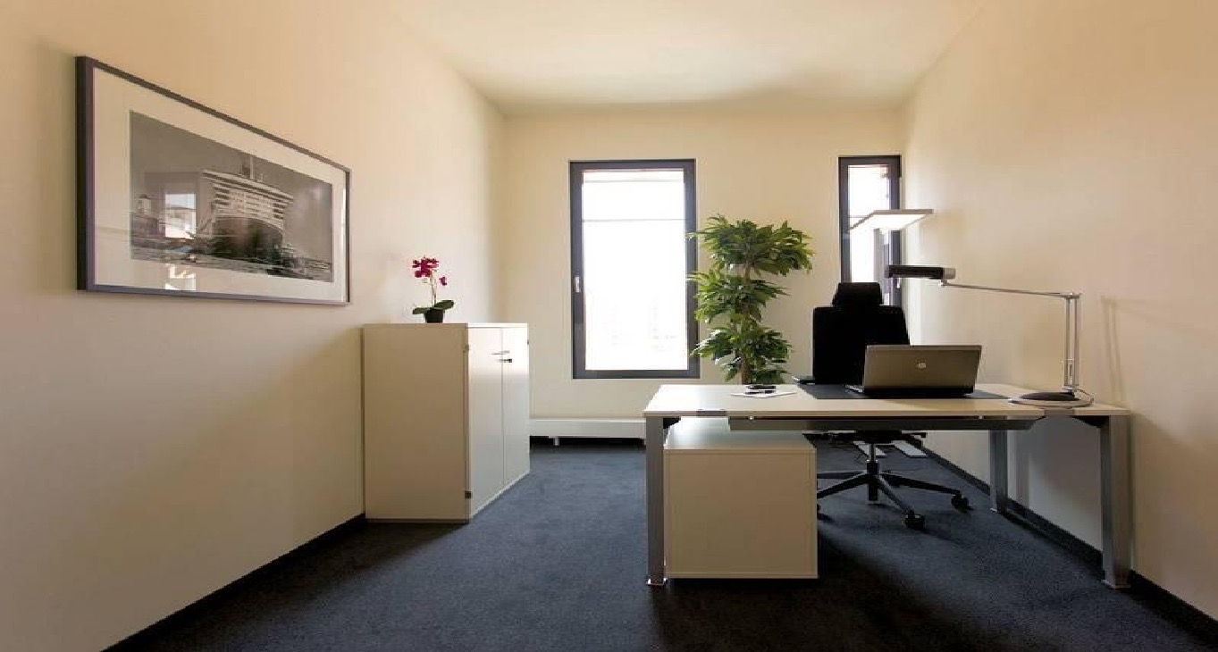 Business center Überseeallee 1 Rent office Überseeallee 1 — photo 8