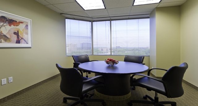 10000 North Central Expressway, Suite 400, 10000 North Central Expressway, Dallas, TX 75231 — office space for rent, photo 3