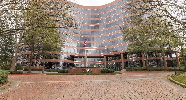 1000 Parkwood Circle, Suite 900, 1000 Parkwood Circle, Suite 900, Atlanta, GA 30339 — office space for rent, photo 4