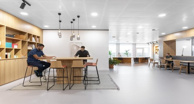 100 Avebury Boulevard, 100 Avebury Boulevard, Milton Keynes, Buckinghamshire MK9 1FH — office space for rent, photo 2