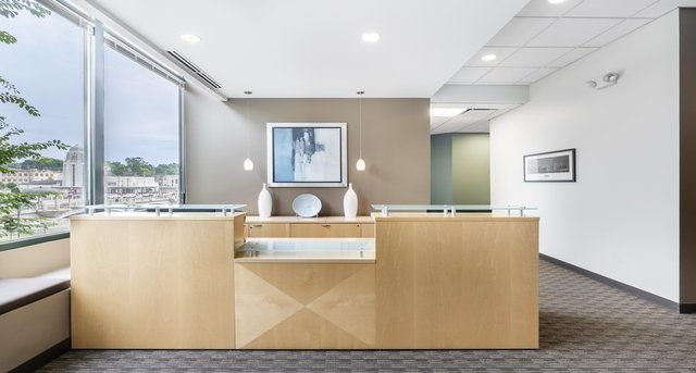 Cнять офис 100 Illinois Street_2-1
