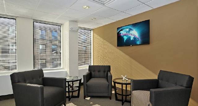 Rent office 1010 Lake Street, Suite 200_10-1