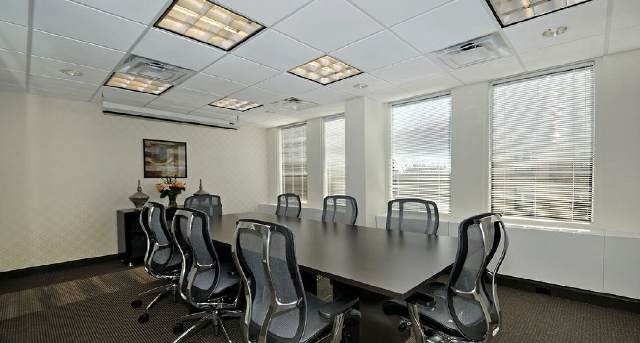 Rent office 1010 Lake Street, Suite 200_12-1
