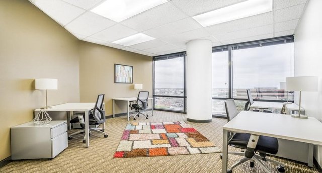 Rent office 101 East Park Boulevard_1-1