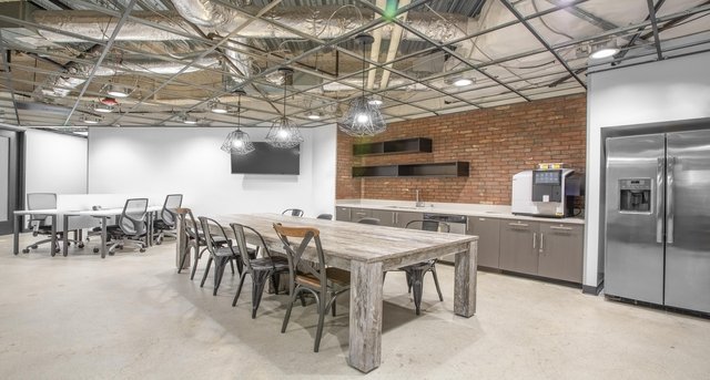 Sewa pejabat 1050 West Lakes Drive_4-1