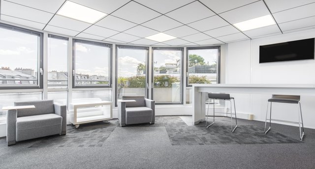 Rent office 105 Rue Anatole France_1-1