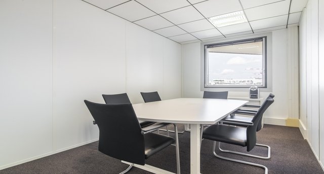 Rent office 105 Rue Anatole France_7-1
