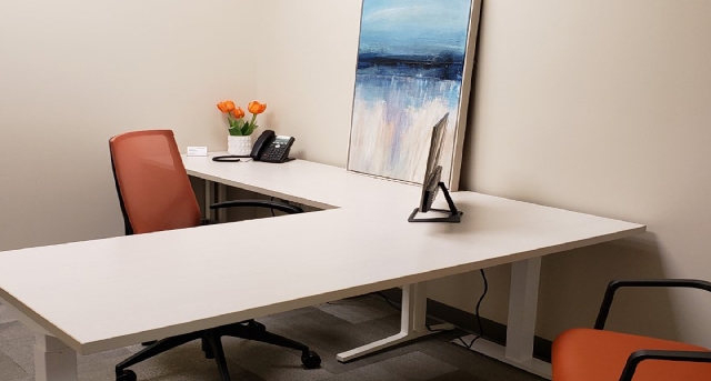 Pronájem kanceláře  11720 Amber Park Drive, Suite 160_1-1