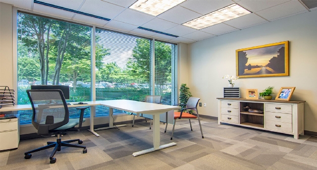 Pronájem kanceláře  11720 Amber Park Drive, Suite 160_2-1