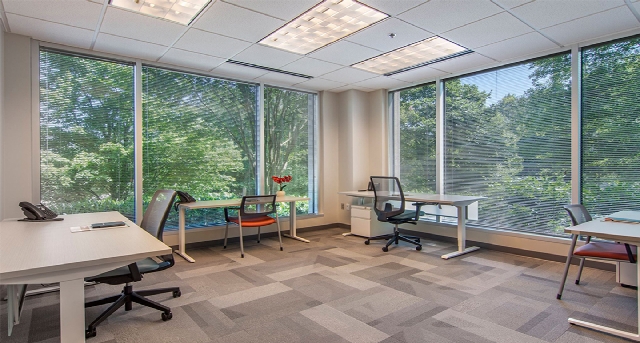 Pronájem kanceláře  11720 Amber Park Drive, Suite 160_4-1