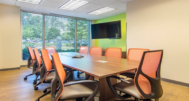 Pronájem kanceláře  11720 Amber Park Drive, Suite 160_5-1