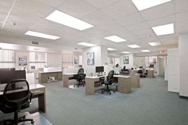 168 SE 1st ST, 168 SE 1st ST, 3rd Floor, Miami, FL 33131 — office space for rent, photo 3