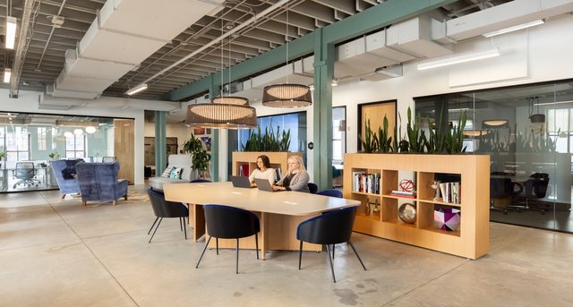 Rent office 121 North Washington Avenue_2-1