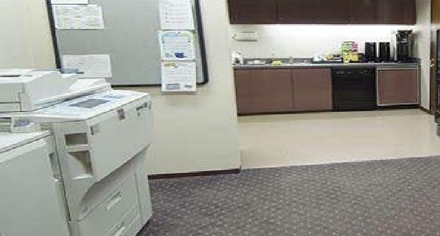 125 S. Wacker Drive, Suite 300, Chicago, Il, 125 S. Wacker Drive, Suite 300, Chicago, Il, Chicago, IL 60606 — office space for rent, photo 8