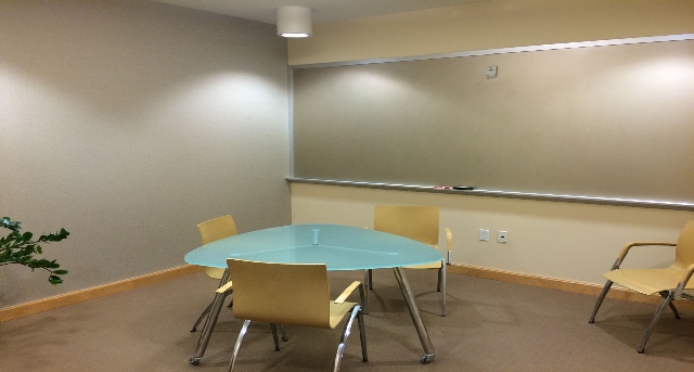 Cнять офис 12725 SW Millikan Way, Suite 300_3-1