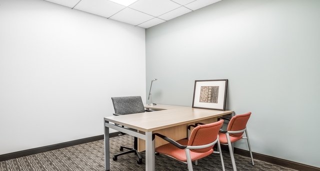 Rent office 1333 Burr Ridge Parkway_9-1