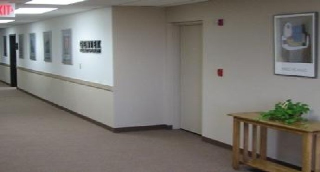 Sewa pejabat 1444 N. Farnsworth Avenue, Aurora, Il_3-1