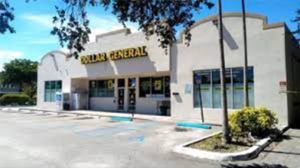 Northeast 125th Street 401, Northeast 125th Street 401, Miami, FL 33161 — office space for rent, photo 5