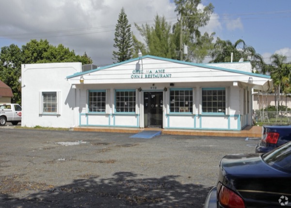 Northeast 125th Street 975, Northeast 125th Street 975, Miami, FL 33161 — office space for rent, photo 2