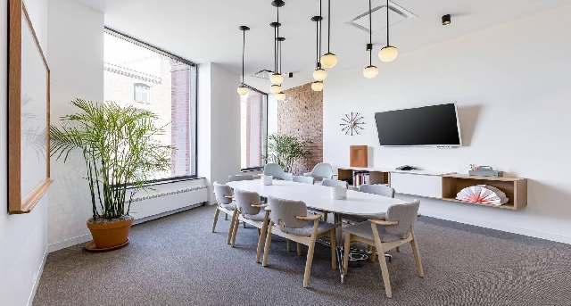 Rent office 1468 W 9th Street_2-1