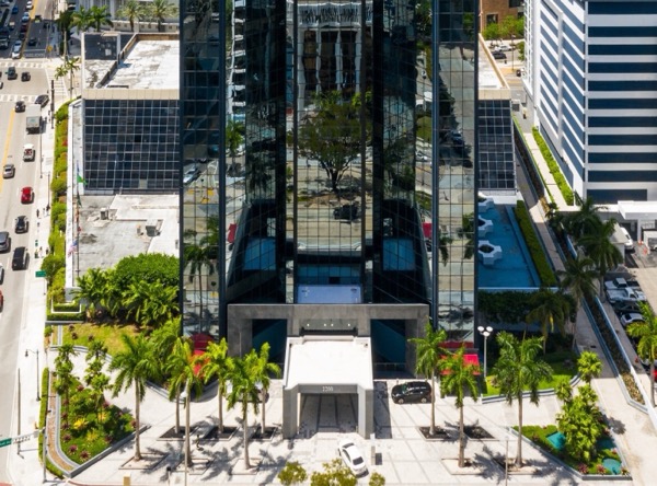 Brickell Avenue 1200, Brickell Avenue 1200, Miami, FL 33131 — office space for rent, photo 2