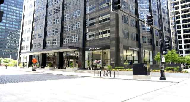 150 S Wacker Drive, 150 S Wacker Drive, Suite 2400, Chicago, IL 60606 — office space for rent, photo 1
