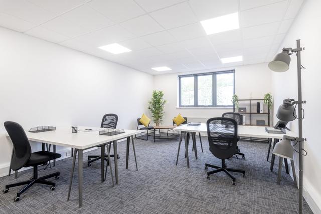 Rent office Edunburgh Industrial Park