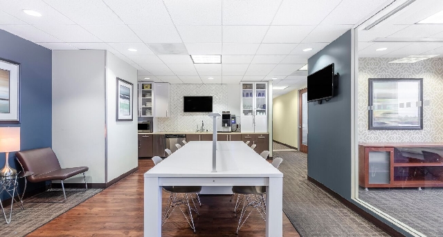Cнять офис 17777 Center Court Drive, Suite 600_1-1