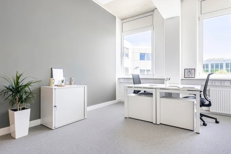 16868 Via Del Campo Court, 16868 Via Del Campo Court, San Diego, CA 92127 — office space for rent, photo 1