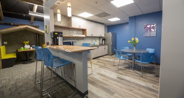 Rent office 1875 S Bascom Ave_4-1
